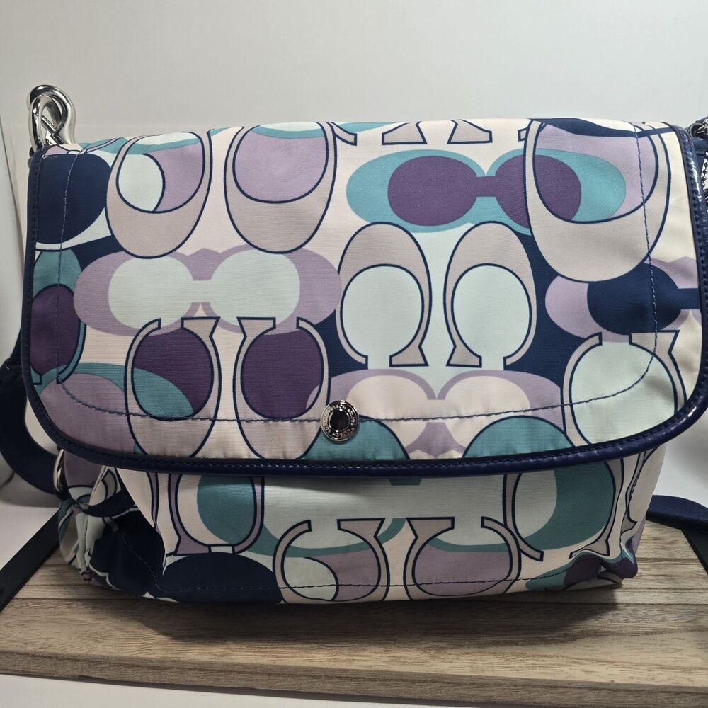 Coach Kyra Signature Crossbody Messenger Bag Purse - Picture 5 of 12